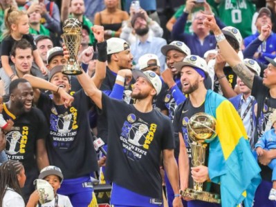 江南体育-NBA总决赛关键对决！勇士逆转击败骑士成功卫冕