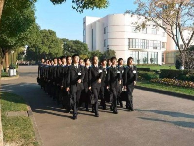 江南体育-广东男篮高居榜首，实力不容小觑